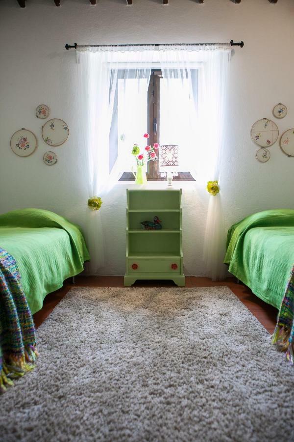 Carranca Lounge Bed & Breakfast เอโวรา ภายนอก รูปภาพ