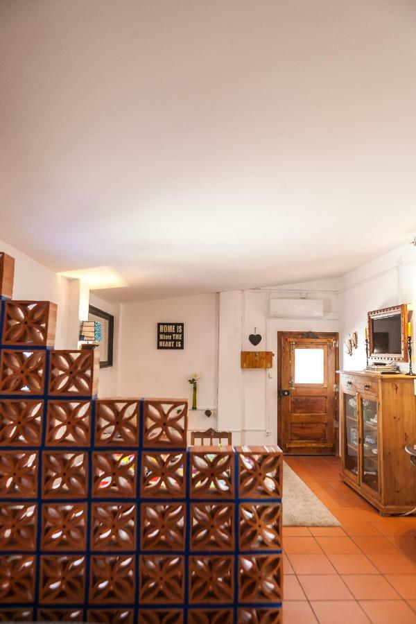 Carranca Lounge Bed & Breakfast เอโวรา ภายนอก รูปภาพ