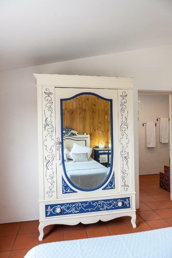 Carranca Lounge Bed & Breakfast เอโวรา ภายนอก รูปภาพ