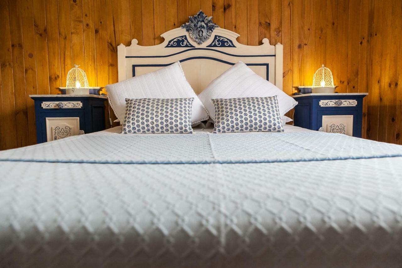 Carranca Lounge Bed & Breakfast เอโวรา ภายนอก รูปภาพ