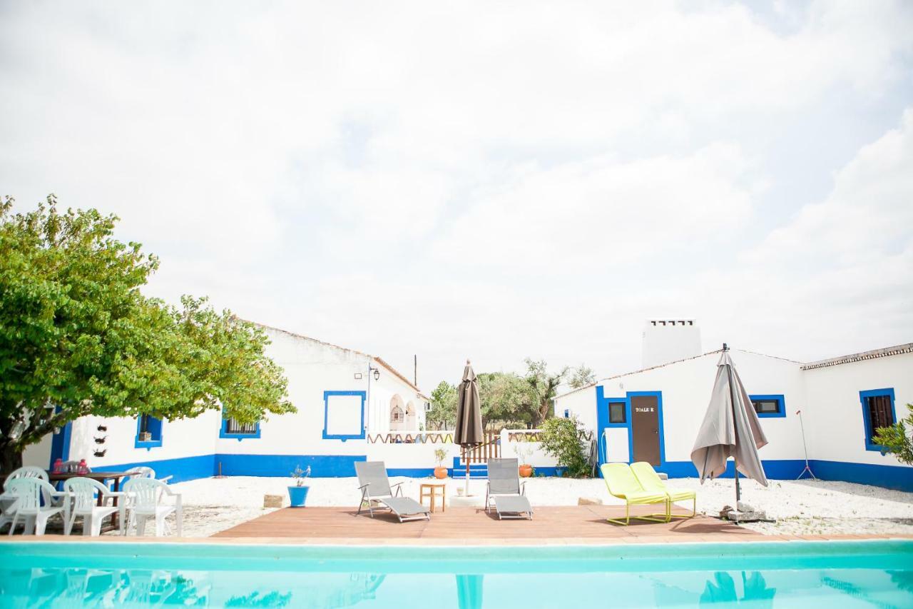 Carranca Lounge Bed & Breakfast เอโวรา ภายนอก รูปภาพ