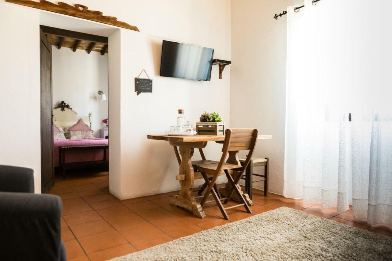 Carranca Lounge Bed & Breakfast เอโวรา ภายนอก รูปภาพ