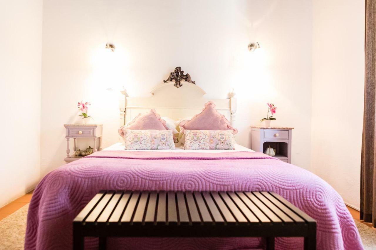 Carranca Lounge Bed & Breakfast เอโวรา ภายนอก รูปภาพ